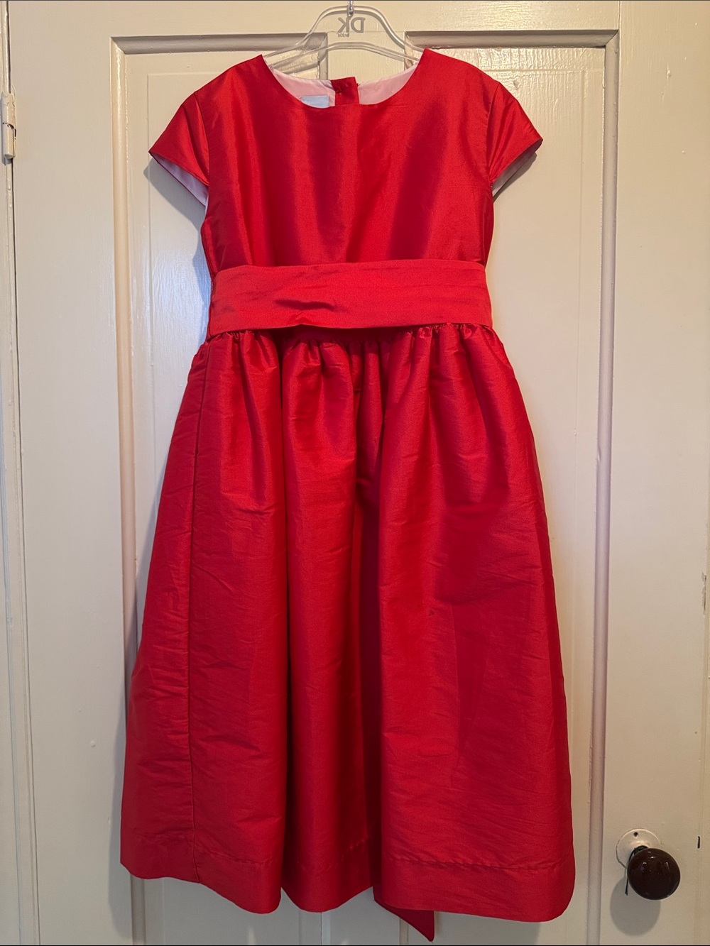 Bella bliss Classic Red taffeta Girls' Dress size 10.
